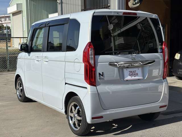 N-BOX