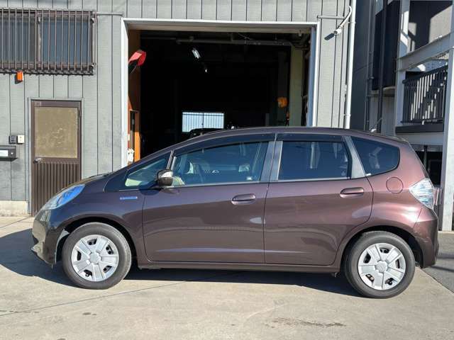 FIT HYBRID
