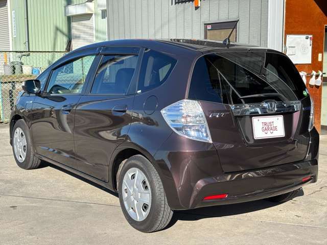 FIT HYBRID