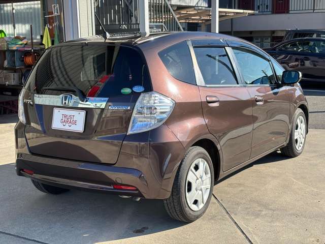 FIT HYBRID