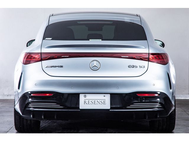 MERCEDES AMG EQS