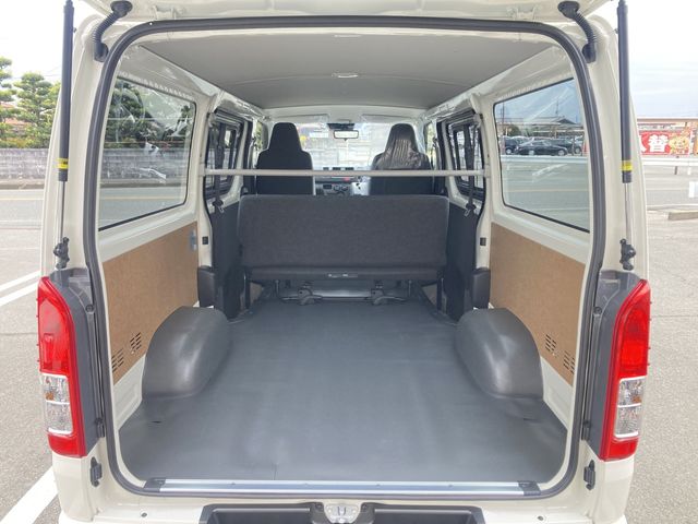 HIACE van 2WD