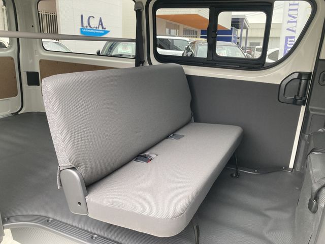 HIACE van 2WD