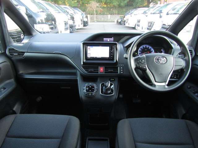 NOAH HYBRID 4WD