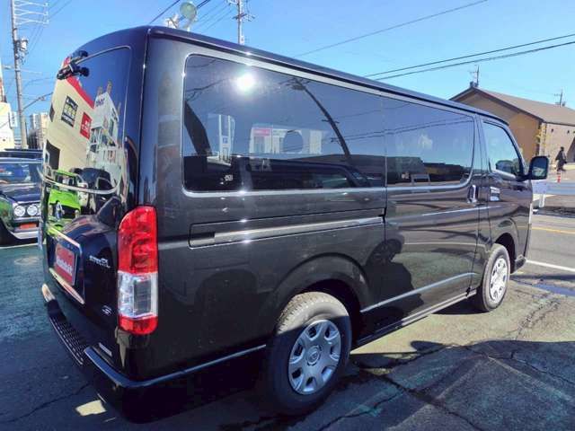 HIACE van 4WD