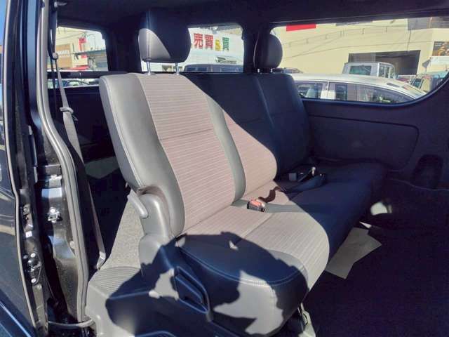 HIACE van 4WD