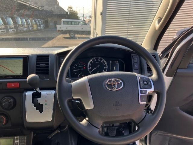 HIACE van 2WD