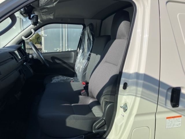 HIACE van 2WD