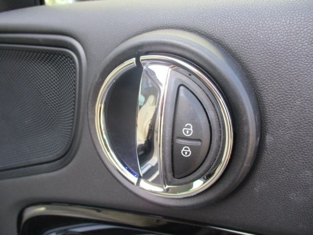 MINI COOPER D CROSSOVER