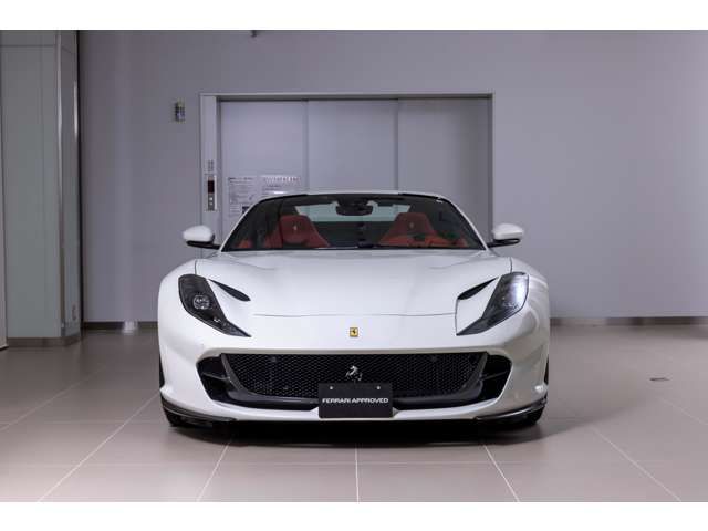 FERRARI 812 GTS