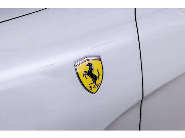 FERRARI 812 GTS