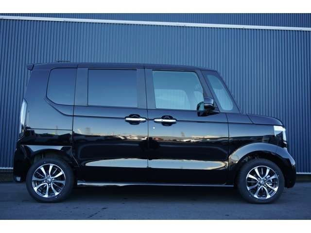 N-BOX CUSTOM