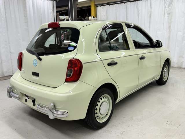 VIEWT Hatchback