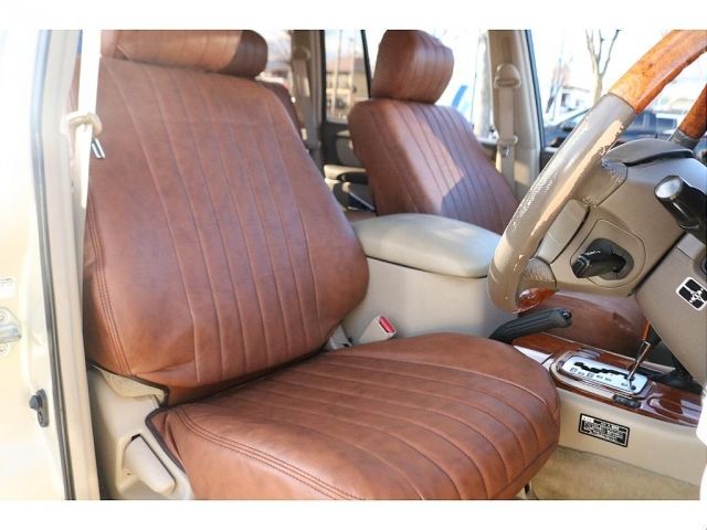 LANDCRUISER wagon