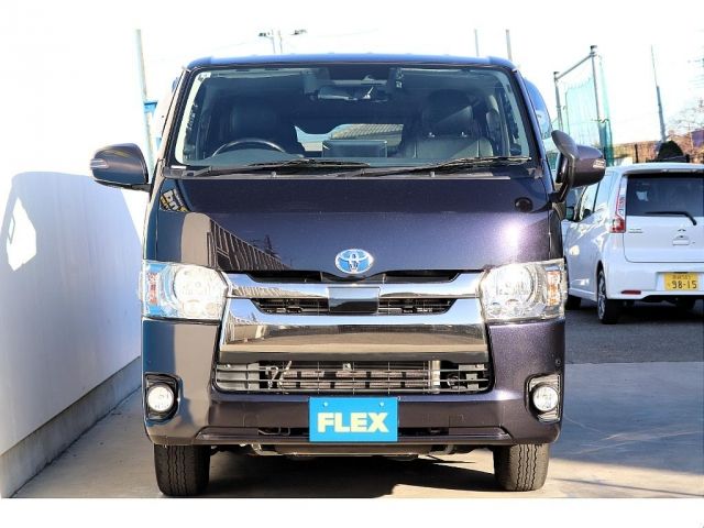 HIACE van 4WD