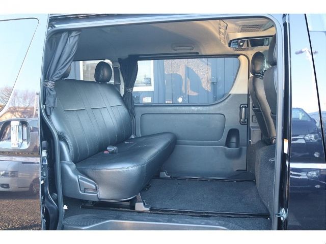 HIACE van 4WD