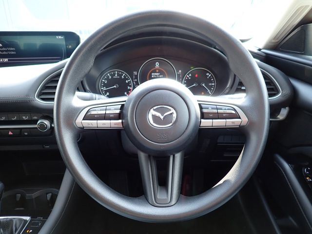 MAZDA3 SEDAN
