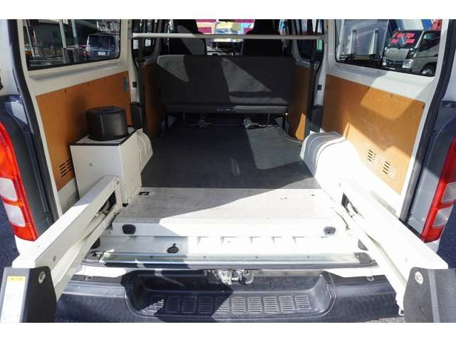 REGIUSACE van 2WD