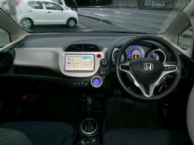 FIT HYBRID