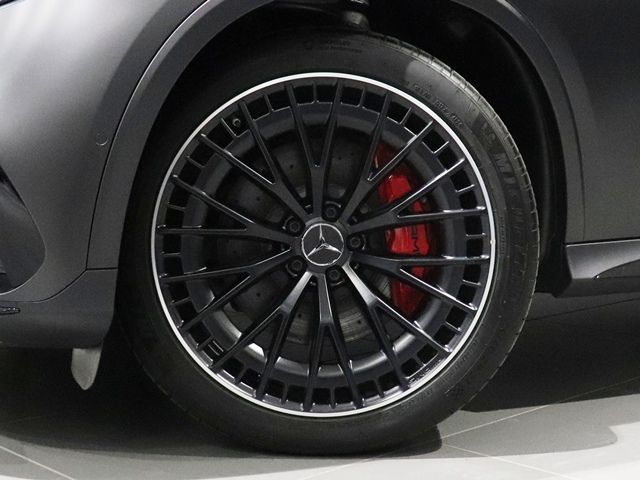 MERCEDES AMG GLCclass