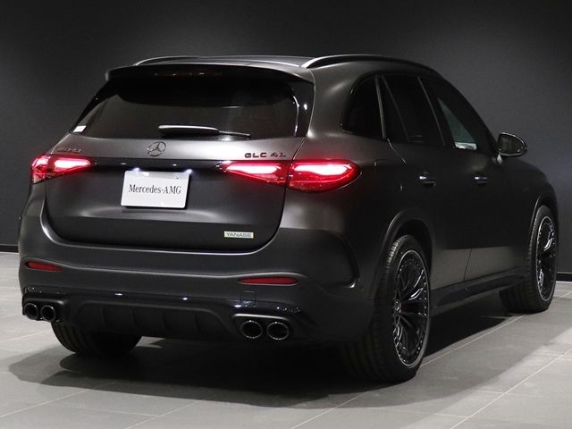 MERCEDES AMG GLCclass
