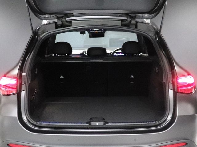 MERCEDES AMG GLCclass