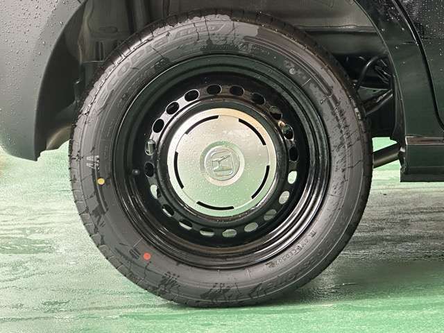 N-BOX JOY 4WD