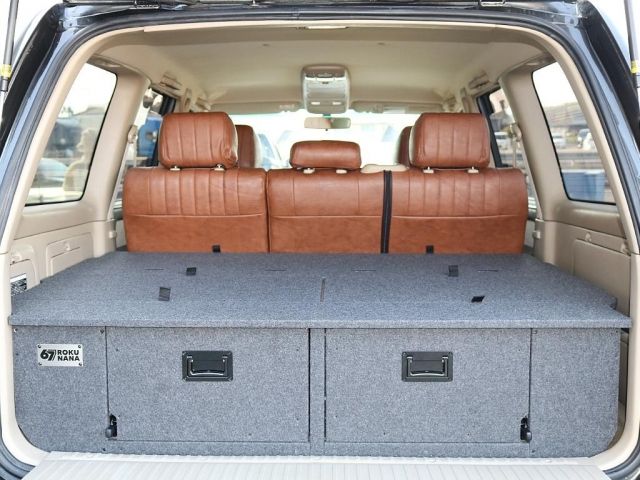 LANDCRUISER wagon