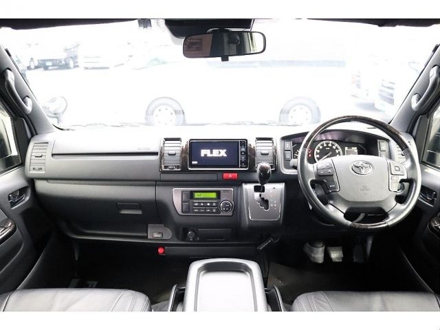 HIACE van 2WD