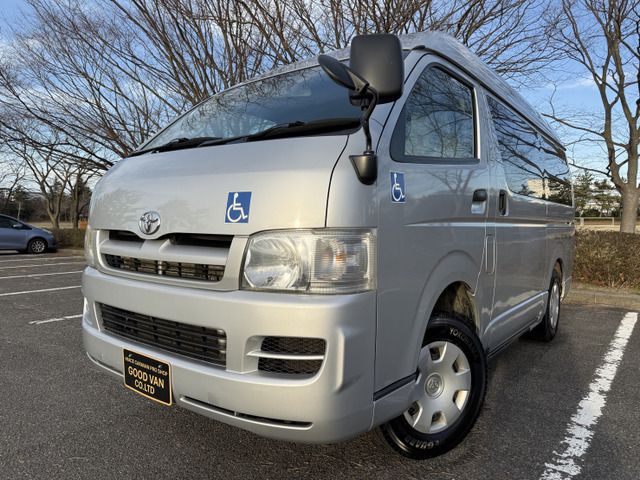 HIACE van 4WD