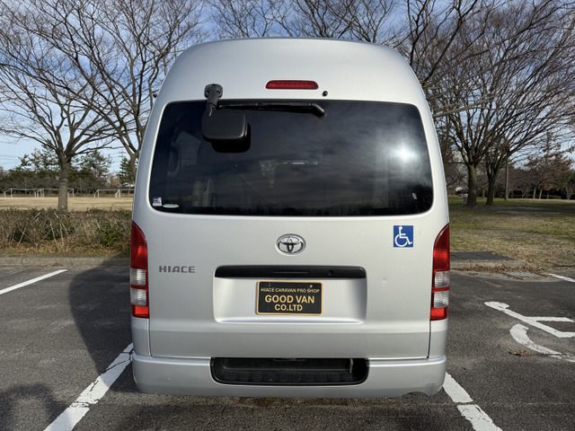 HIACE van 4WD