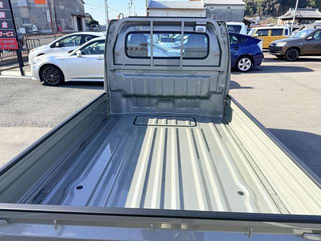 CARRY truck 4WD