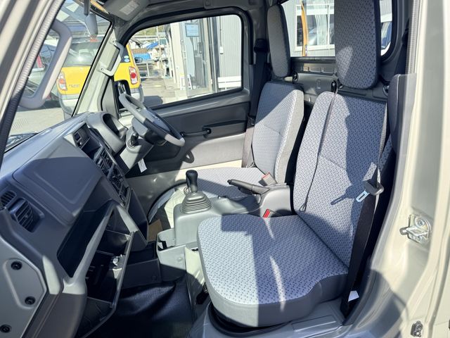 CARRY truck 4WD
