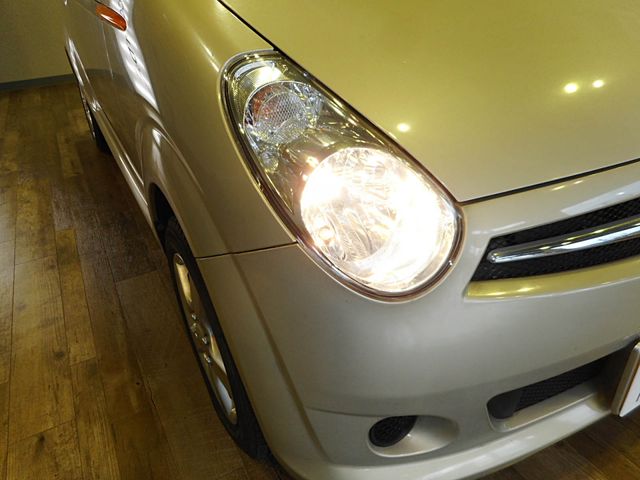 R2 4WD
