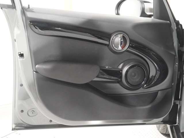 MINI COOPER SD 5DOOR