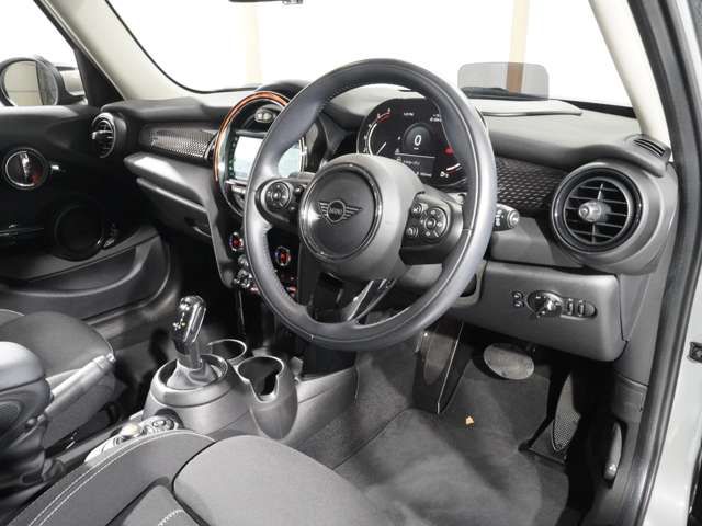 MINI COOPER SD 5DOOR