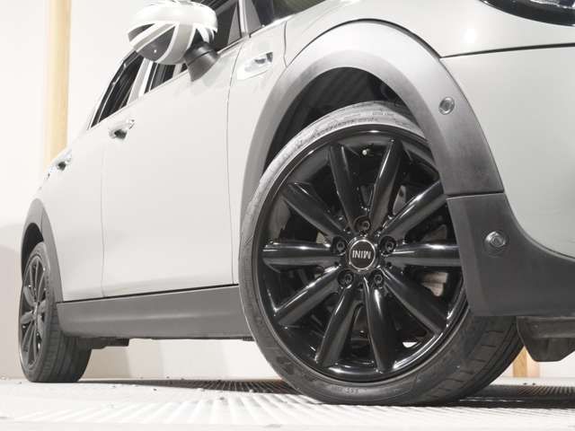MINI COOPER SD 5DOOR