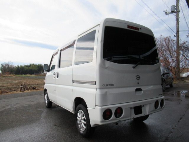 CLIPPER van