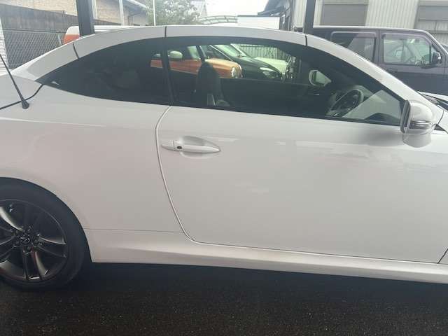LEXUS IS250C