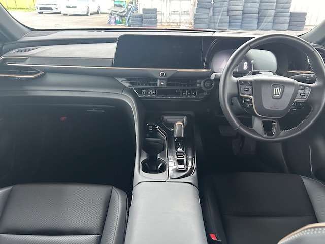 CROWN SPORT
