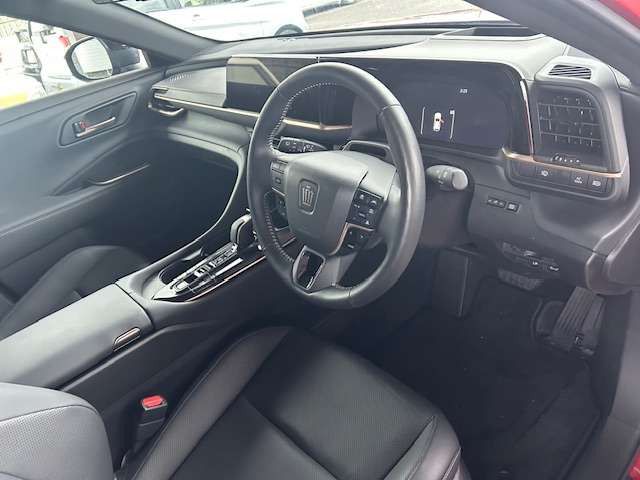 CROWN SPORT