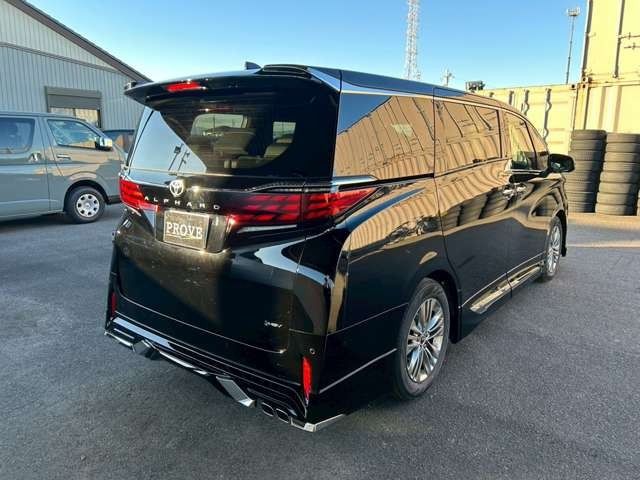 ALPHARD hybrid