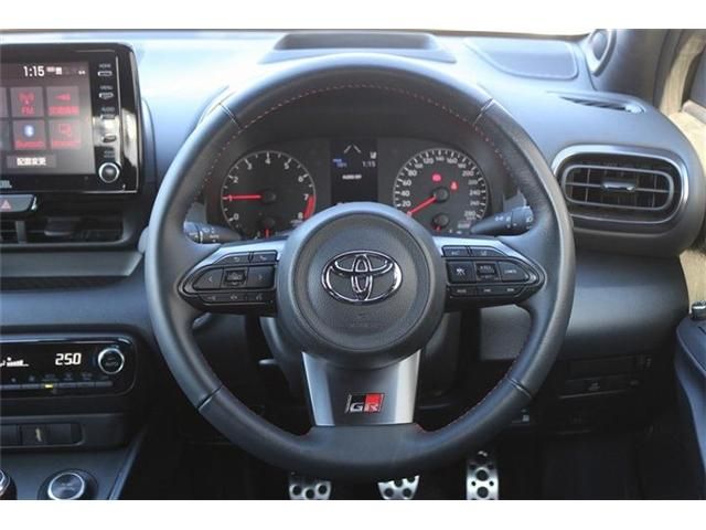 GR YARIS