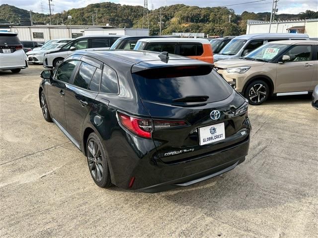 COROLLA TOURING HYBRID