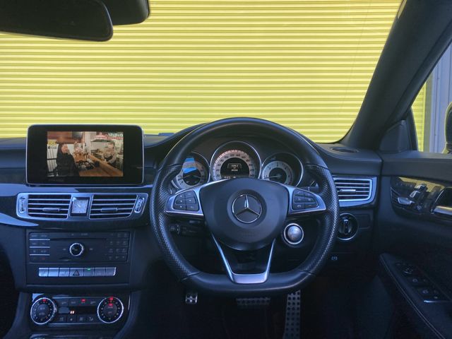 MERCEDES BENZ CLS Shooting Brake