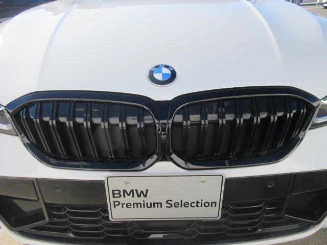 BMW 3 Series sedan