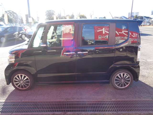 N-BOX CUSTOM