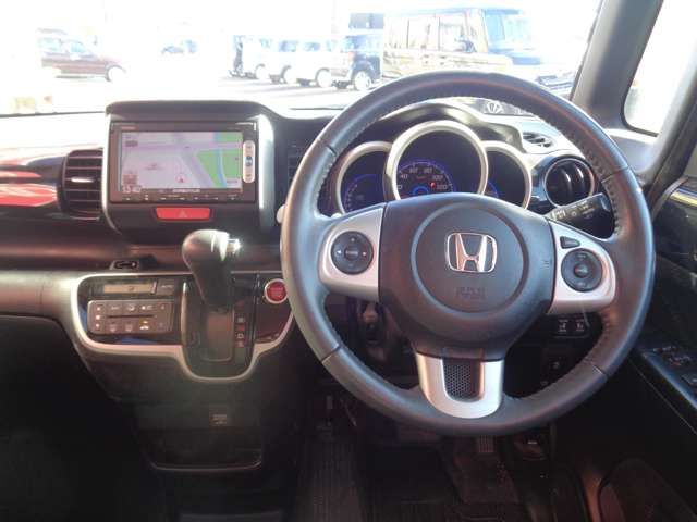 N-BOX CUSTOM