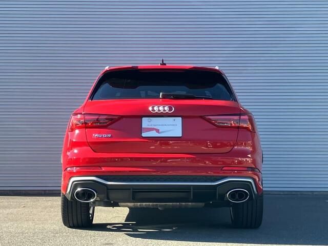 AUDI RS Q3