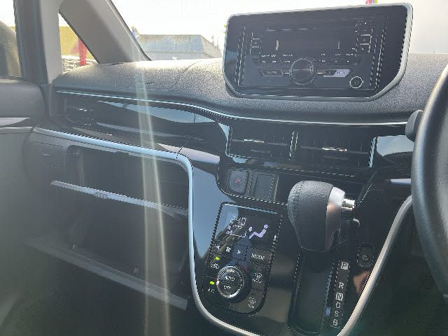 MOVE CUSTOM